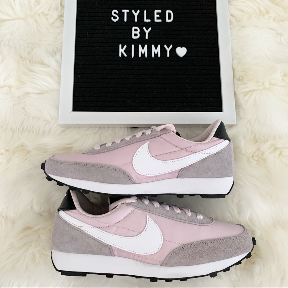 NIKE Daybreak Sneakers Shoes NEW Rose - Picture 13 of 14